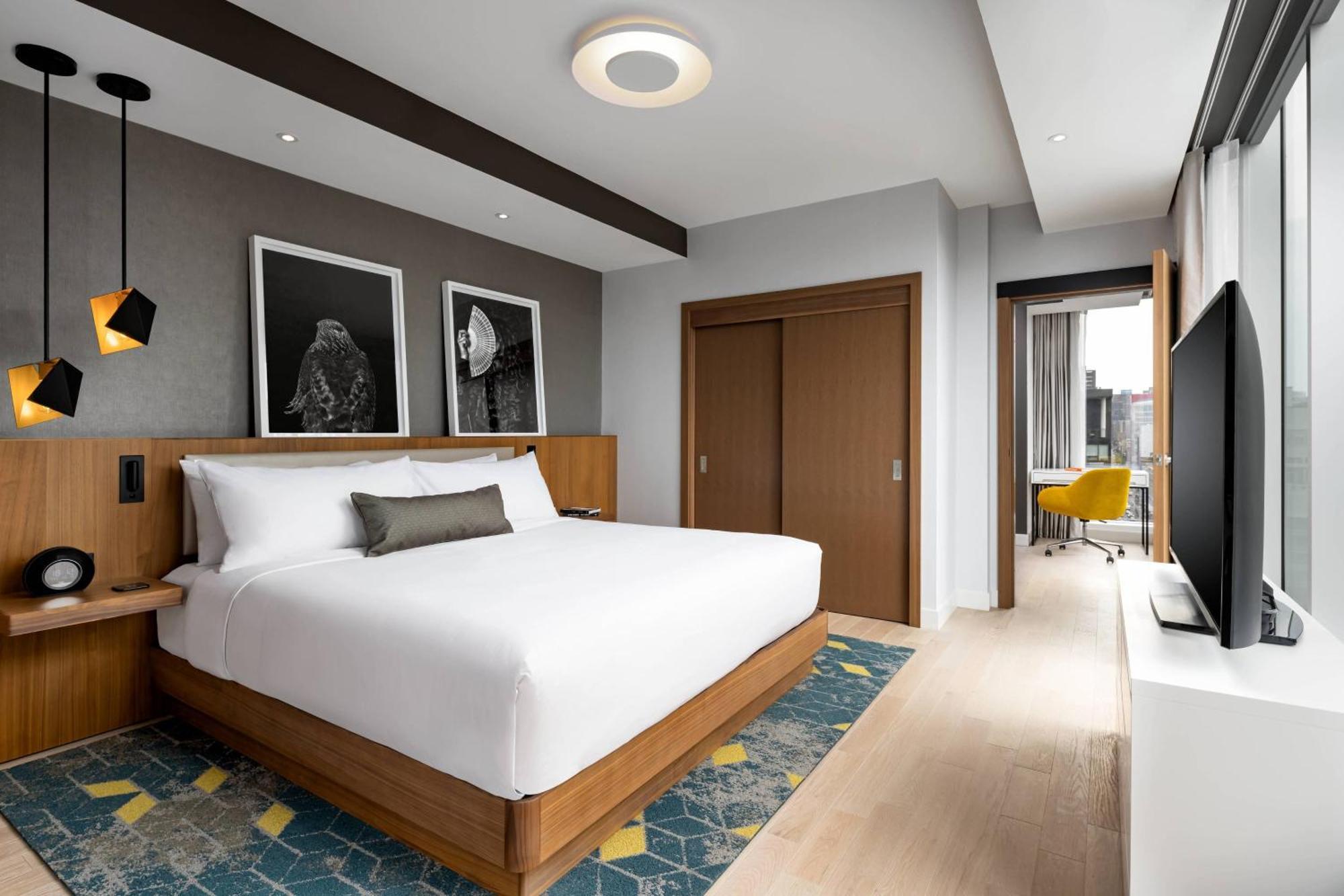 Humaniti Hotel Montreal, Autograph Collection Экстерьер фото